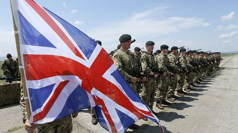 Buyuk Britaniya Mudofaa vazirligi armiya maoshini oshirish uchun 3000 nafar ish o&lsquo;rnini qisqartiradi &mdash; &nbsp;Sky News