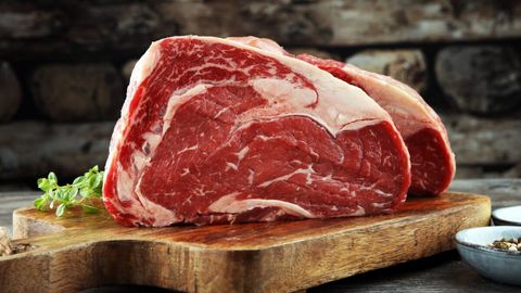 Мясо в Казахстане стало роскошью