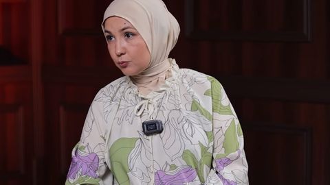 Камола Арслонова &ldquo;Опа-сингиллар&rdquo;га қандай келиб қолгани, турк қайнонасининг севимли келини экани ва Гавҳар Шарипова билан боғлиқ армони ҳақида (видео)