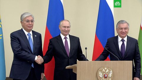 Mirziyoyev, Putin va To‘qayev Qozog‘iston orqali O‘zbekistonga Rossiya gazi yetkazilishiga start berdi (video)