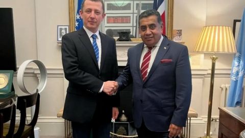 Ўзбекистоннинг Буюк Британиядаги элчиси ўз миссиясини якунламоқда