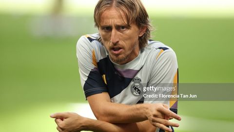 Лука Модрич &ldquo;Реал&rdquo; раҳбариятидан ўзини трансферга қўйишини сўрайди&nbsp;