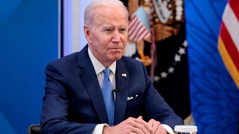 Байден АҚШ нима учун Украинани қўллаб-қувватлаётганини тушунтирди