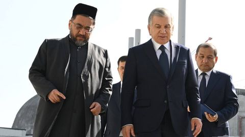 Шавкат Мирзиёев Самарқандга ташриф буюрди