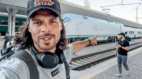 Blogger exposes bribery scandal: dutch tourist upgraded for $15 on Uzbekistan Train