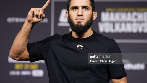 Ислом Махачев 2-ўринга кўтарилди, Волкановски бир поғона пастлади.&nbsp;UFC P4P нинг янгиланган рейтингини эълон қилди&nbsp;