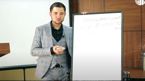 Тренер, учивший зарабатывать $10 тысяч в месяц, объявлен в розыск