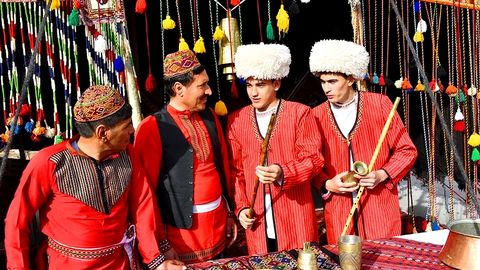 Туркменистан и Иран проведут Ашхабаде совместный туристический фестиваль