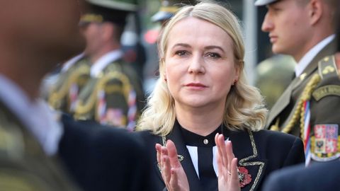 Чехия мудофаа вазири мамлакатни БМТдан чиқишга чақирди