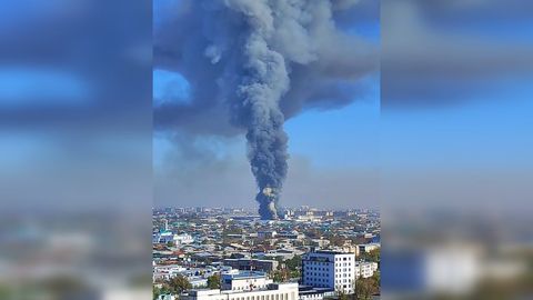 Тошкентда ишлаб чиқариш корхонасида ёнғин содир бўлди (видео)