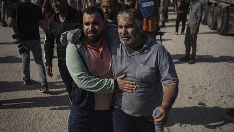 Исроил минглаб фаластинлик ишчиларни Ғазодаги уруш ҳудудига депортация қилмоқда