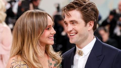 Robert Pattinson ilk bor ota bo&lsquo;ladi