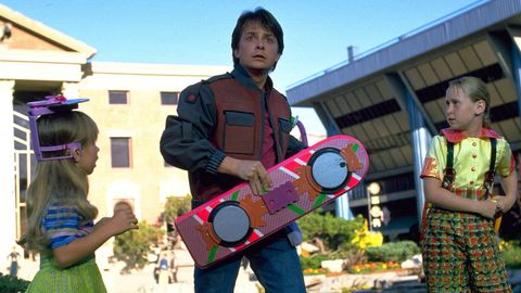 &ldquo;Келажакка қайтиб-2&rdquo; фильмидаги учар скейтборд ғояси ҳақиқатга айланди