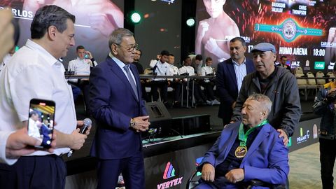 Афсонавий боксчи Руфат Рисқиевга WBC махсус медали топширилди (видео)&nbsp;