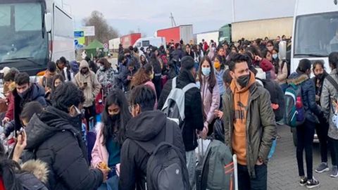 Украина тиббиёт институтларидан 1000 дан ортиқ ҳинд талабаси ўқишини Ўзбекистонга кўчиргани маълум бўлди