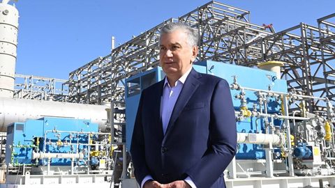 President Mirziyoyev inspects $2.9bn Boysun gas-chemical complex: 7,000 jobs and economic boost for Uzbekistan&nbsp;