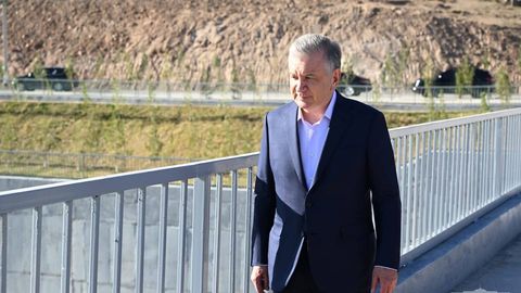 President Mirziyoyev boosts Uzbekistan's energy with 175MW Topalang expansion, unveiling 19 new hydro projects.&nbsp;