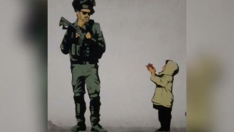 Тошкентда Фаластин&mdash;Исроил можаросига бағишланган стрит-арт пайдо бўлди (видео)