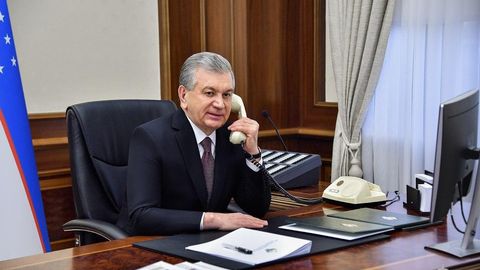Shavkat Mirziyoyev Koreya prezidenti bilan telefon orqali muloqot qildi&nbsp;