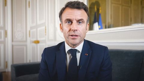 Macron pledges to end violence against women in France&nbsp;