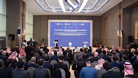 Shavkat Mirziyoyev launches 1,500 MW combined cycle power plant project&nbsp;