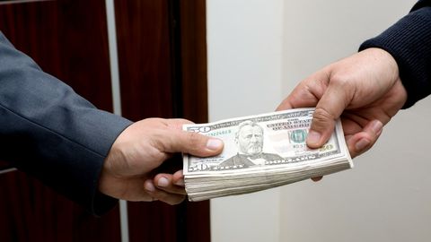 Шавкат Мирзиёев подписал указ по усовершенствованию системы противодействия коррупции&nbsp;