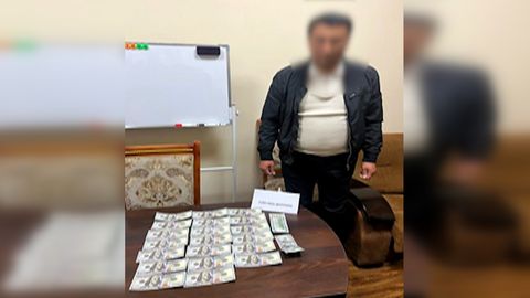 Olmaliqda kadastr xodimi pora olayotganida qo&lsquo;lga tushdi