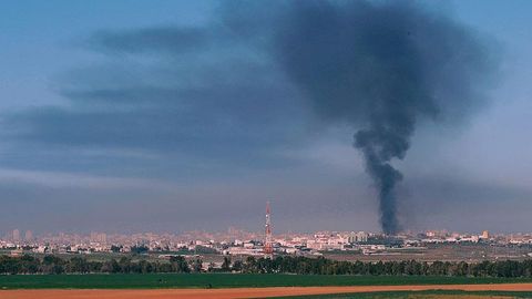 HAMAS Isroilning Ashkelon shahriga raketa zarbalari berdi