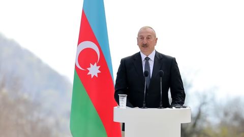 Aliyev Ozarbayjonda muddatidan oldin prezidentlik saylovi o&lsquo;tkaziladigan sanani belgiladi