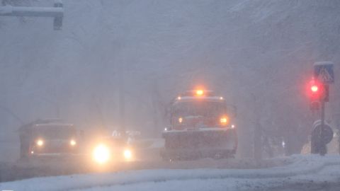 Rossiya gigant sovuq antisiklon taʼsirida, Qozog&lsquo;iston shimolida -35&deg;C sovuq. Bu O&lsquo;zbekistonga qanday taʼsir qilishi yuzasidan iqlimshunos tushuntirish berdi