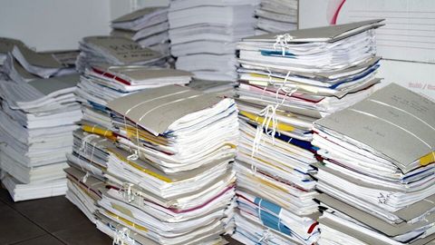 O&lsquo;zbekistonda notariuslar qog&lsquo;ozbozlikdan xalos etiladi