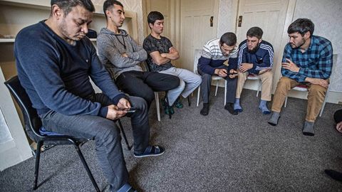 Янги Зеландияда оғир аҳволда қолган ўзбекистонликлар маҳаллий ОАВ мақоласи ортидан виза ва иш билан таъминланди