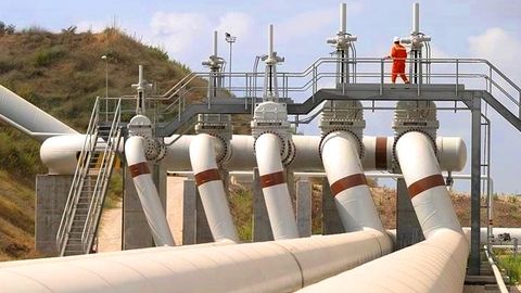 Turkmen oil transit volumes through Azerbaijan on rise