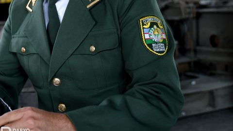 Bojxona xodimi jinoiy guruh bilan til biriktirib, 145 mlrd so&lsquo;mni noqonuniy o&lsquo;zlashtirmoqchi bo&lsquo;lganda ushlandi &mdash; Bojxona qo&lsquo;mitasi