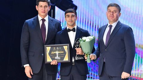 Миллий спорт мукофоти-2023. Абдумалик Ҳалоков энг яхши эркак спортчи, Асила Мирзаёрова энг яхши&nbsp;аёл паралимпиячи, ЎФА эса энг яхши спорт федерацияси деб топилди