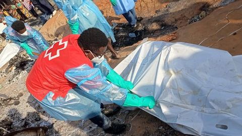 Liberiyada benzin ortilgan avtosisterna portlab, 40 kishining hayotiga zomin bo&lsquo;ldi