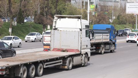 Ўзбекистонда юк машиналарига йўл йиғими жорий этилади