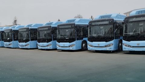 Samarkand receives 10 new buses from Chinese CRRC