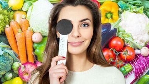 Qaysi vitaminlar ko&lsquo;rish qobiliyatini yaxshilaydi?