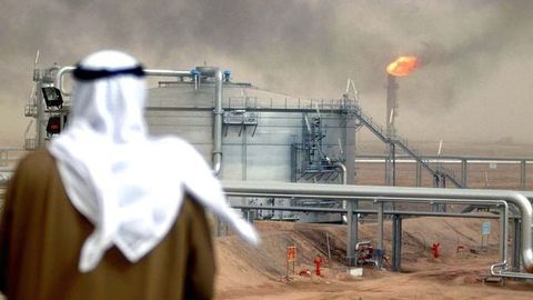 Саудия Арабистони барча харидорларга нефть нархини пасайтирди