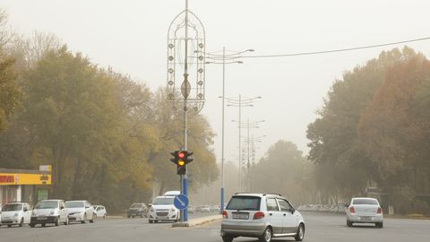 Экология вазирлиги Тошкент ҳавоси ифлосланишига таъсир этаётган омилларни маълум қилди