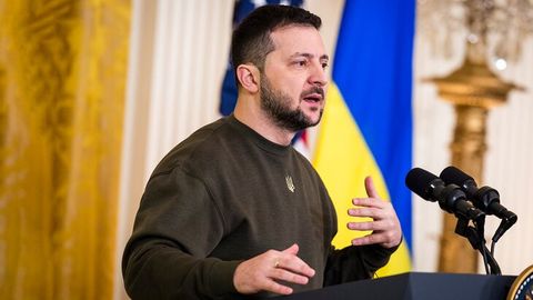 Зеленский Россия Украинадан кейин Ўзбекистонни босиб олиши мумкинлигини айтди (видео)