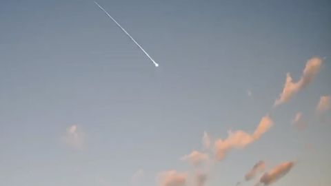 Yaponiya osmonidan &ldquo;olovli shar&rdquo; uchib o&lsquo;tdi (video)