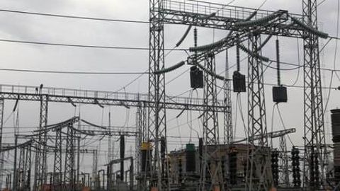 Три района столицы остались без электричества