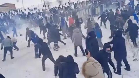 Бошқирдистонда оммавий тартибсизликлар бўлиб ўтди