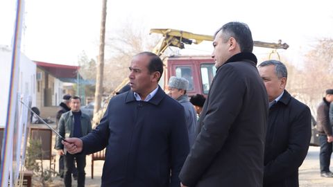 Qashqadaryoda yana 4 ta mahalla obodonlashtirilmoqda. Murodjon Azimov Qarshi tumanidagi shunday mahallalardan biriga bordi