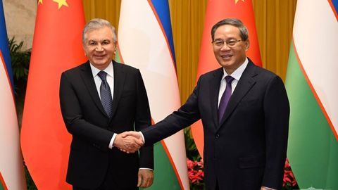 Shavkat Mirziyoyev Xitoyga davlat tashrifini mamlakat bosh vaziri bilan uchrashuvdan boshladi