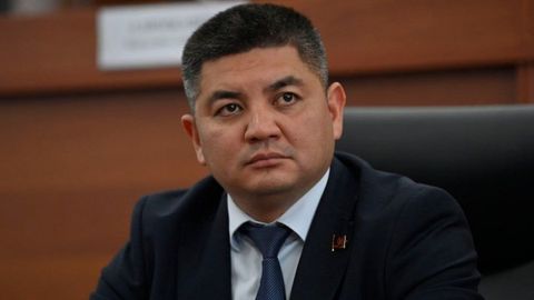 Салимбой билан учрашган қирғизистонлик депутат судга олиб келинди 