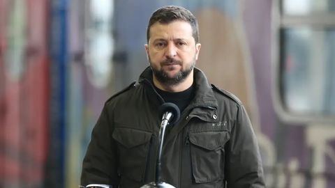 Urush boshida Zelenskiy uchun favqulodda qochish poyezdi tayyor turgan &mdash; OAV