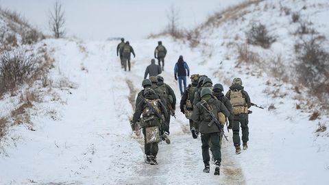 Bloomberg: Россия АҚШга Украинада урушни тўхтатиш бўйича музокараларга тайёрлигини билдирди